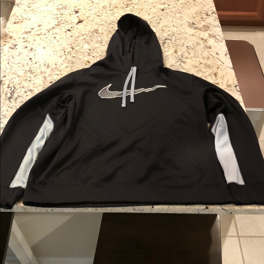 Nike Therma Fit Jacket - Size L